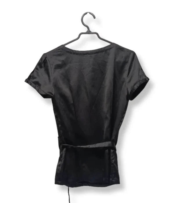 1000004880 (20) Blusa Cruzada Negra – Talla M