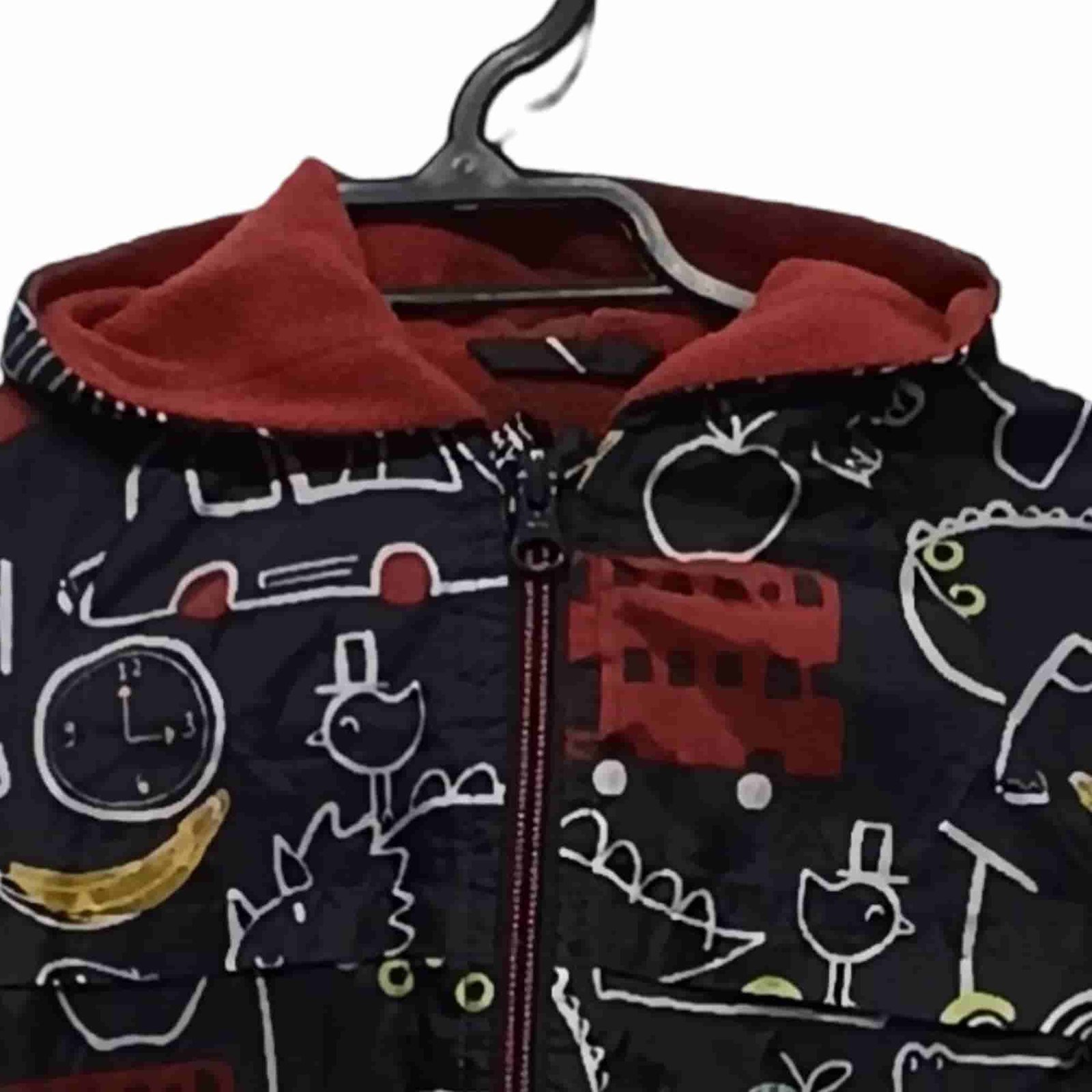 optimized_1000005006.png Parka sin mangas negra con gorro – Talla 14-16 años