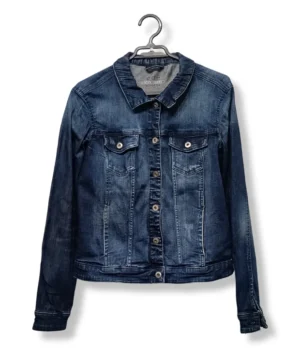 pixelcut-export-1751259213166 Chaqueta Denim EDC by Esprit – Clásica, Europea y Atemporal, talla L