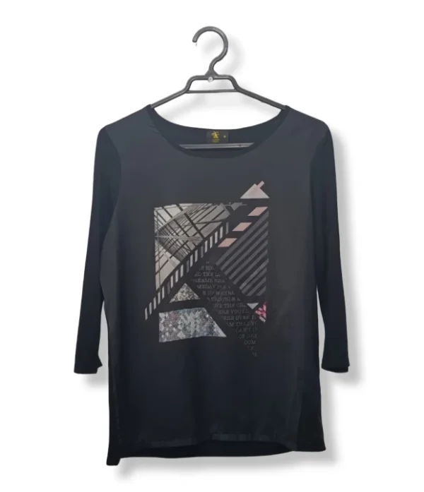 pixelcut-export-1751317767095 Polera Negra – Manga 3/4, Talla S