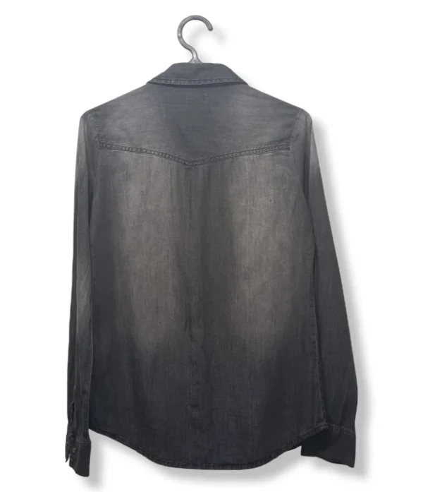 pixelcut-export-1751319490570 Camisa Denim Gris Focalizado – Amisu XS/S