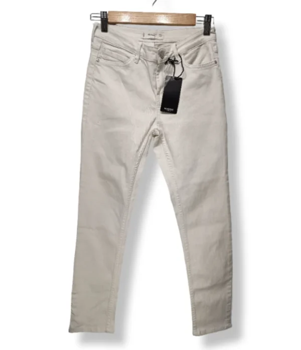 pixelcut-export-1752468422305 Jeans Blanco Slim Fit – Mango Mujer – Talla 34