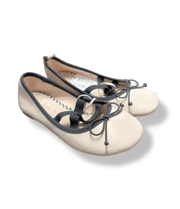 pixelcut-export-1752727499775 Zapatos rosa palo Zara Kids – Talla 31 (Nuevas con etiqueta)