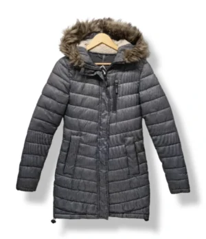pixelcut-export-1753768955457 Parka acolchada gris con chiporro SuperDry Talla XS