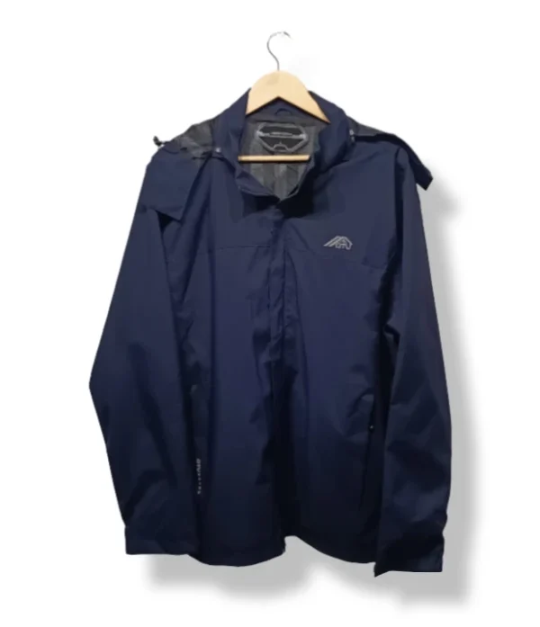 Chaqueta impermeable azul marino con gorro OT – Talla L
