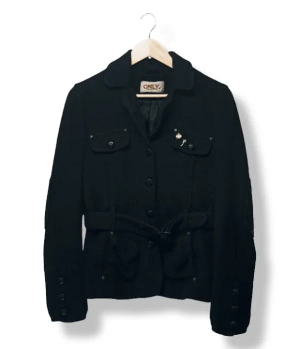 Abrigo corto Negro – ONLY – Talla S