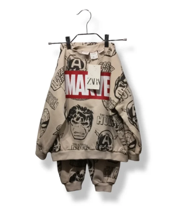 pixelcut-export-1754060298903 Pijama Marvel Zara (4-5 años)
