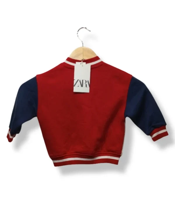 pixelcut-export-1754062153582 Chaqueta varsity Zara bebé “NY A Thunder Club” – Talla 12-18 meses, nueva con etiqueta