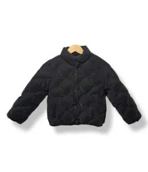 pixelcut-export-1754063370436 Chaqueta acolchada negra Zara niña, diseño circular – Talla 8