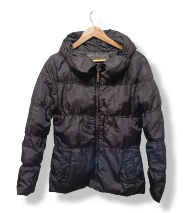 pixelcut-export-1756389168154 Chaqueta acolchada Zara negra, Talla 38