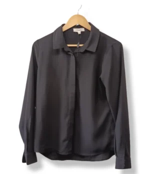 Blusa negra clásica Nicopoly – Talla M