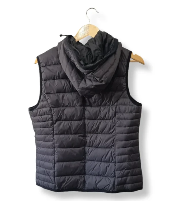 pixelcut-export-1758657005672 Parka sin mangas S.Oliver negra, Talla M