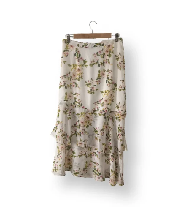 IMG_20251021_155930 Falda floral Eva Mendes - Talla S