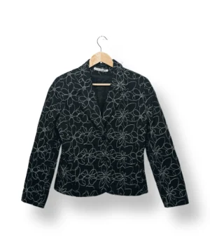 IMG_20251021_175200 Blazer estampado floral Carmen Foster talla M/L