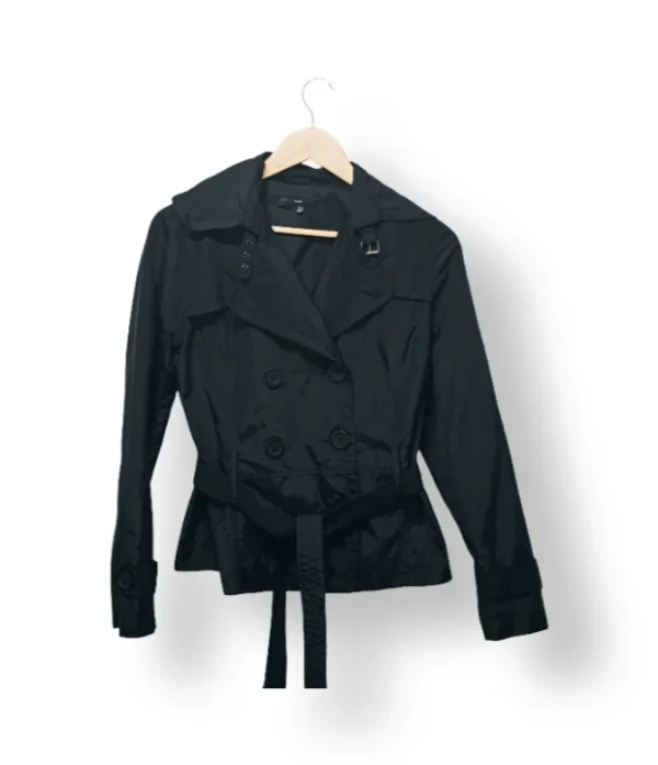 IMG_20251021_181821 Trench negro satinado ZARA, talla M