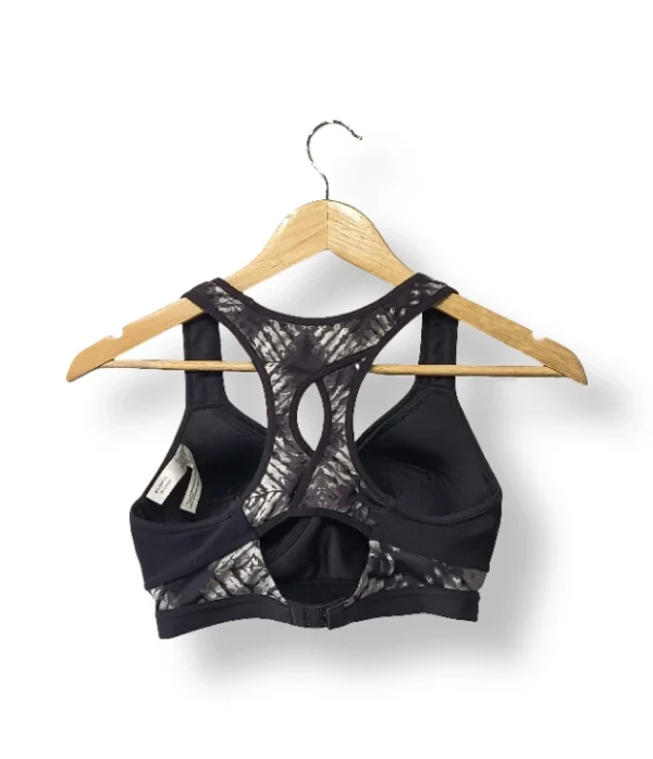 IMG_20251022_173924 Top deportivo estampado Everlast – Talla S