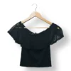 Top negro off-shoulder H&M, talla XS