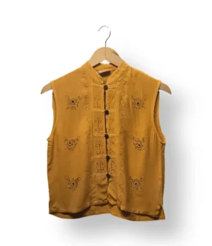 Blusa Bordada Mostaza Kanduy – Talla S