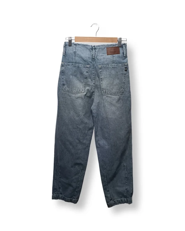 1000046987 Jeans Slouchy Denim Jazmín Chebar – Talla 36