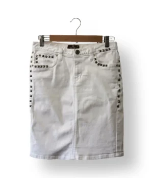 IMG_20251201_132045 Falda denim blanca con tachas – T7 Tantra, talla M