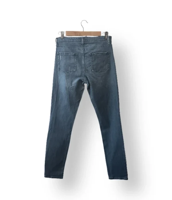 IMG_20251201_132842 Jeans GAP azul desgastado – Talla 36/38