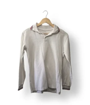 IMG_20251201_140110 Polera manga larga blanca con ribetes – Talla M